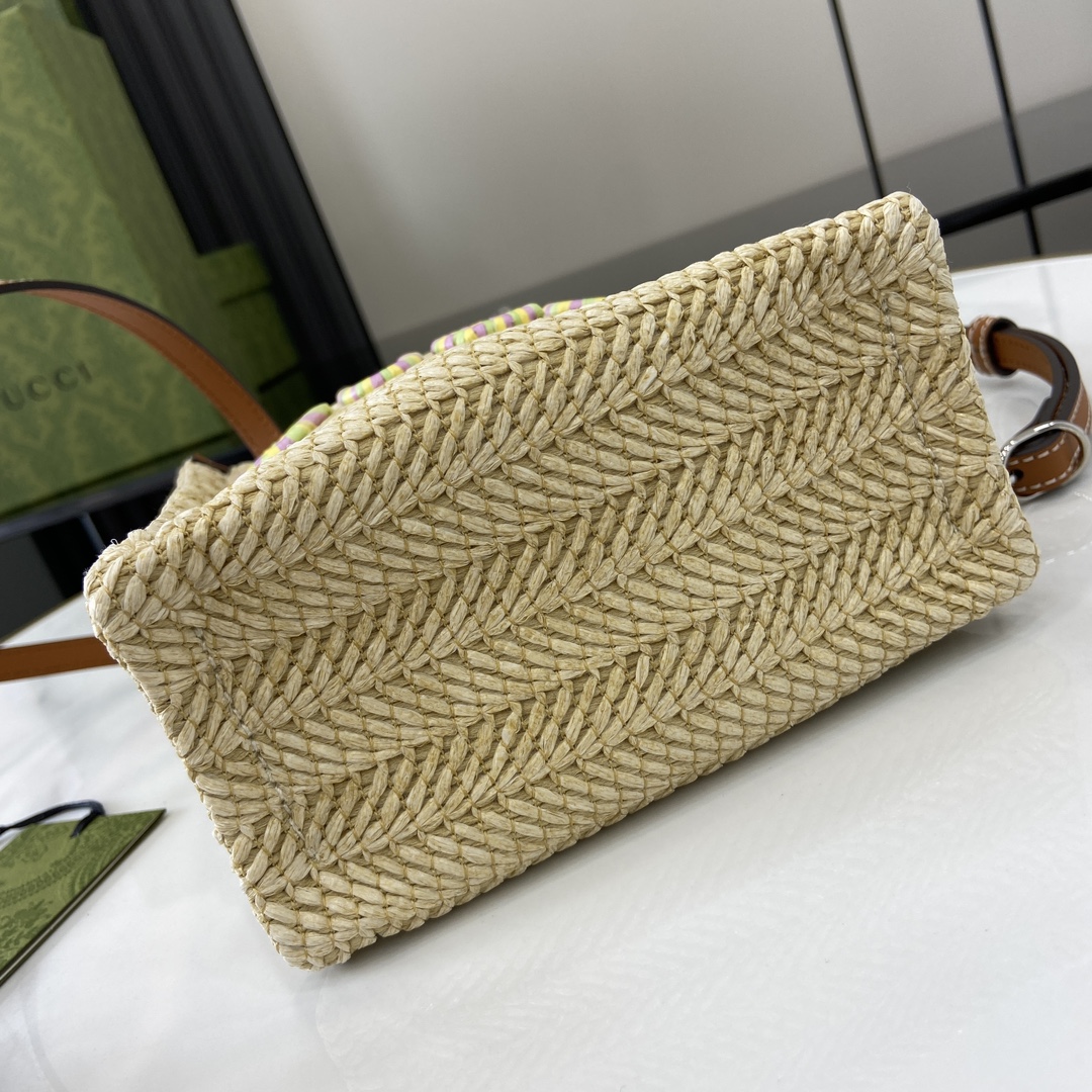 g*u*i S*per mini straw-effect bag